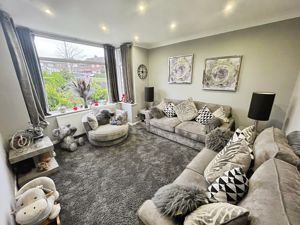 Lounge- click for photo gallery